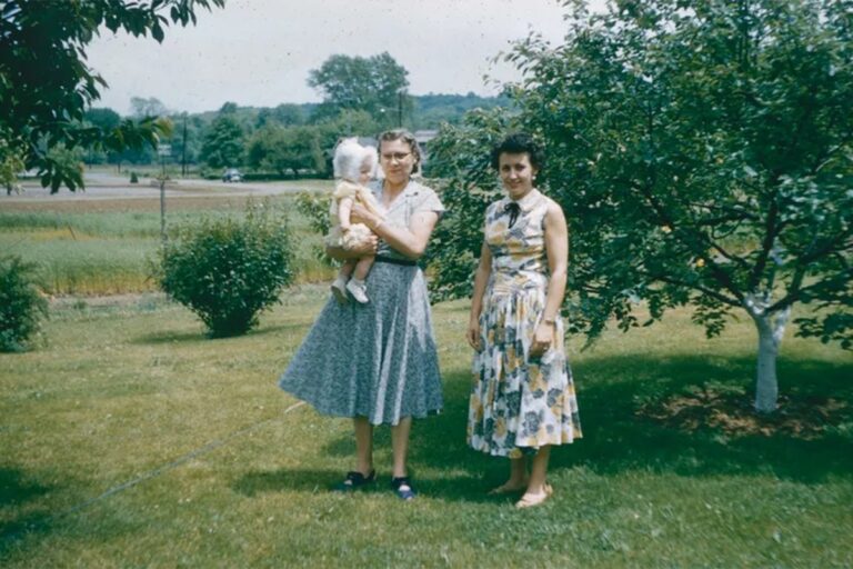 Pravo značenje prezimena na “ić” i “ović” Pravo značenje prezimena na "ić" i "ović"