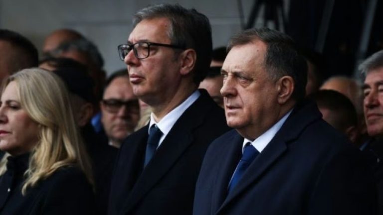 Vučić u Trebinju: Slijede teške godine, moramo biti spremni da branimo svoja ognjišta