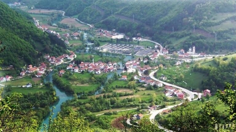 Kako je Muji Ahmetoviću oduzeta djedovina u RS-u: 12 godina se borim i neću odustati Kako je Muji Ahmetoviću oduzeta djedovina u RS-u: 12 godina se borim i neću odustati