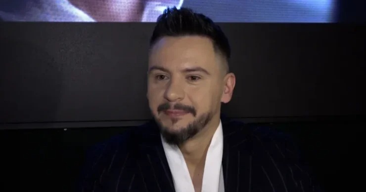 Popularni bh. pjevač Emir Đulović prijavljen za se**ualno uznemiravanje Popularni bh. pjevač Emir Đulović prijavljen za se**ualno uznemiravanje