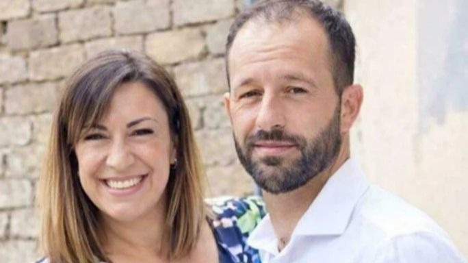 Nakon što je njihov sin ubio suprugu: Roditelji počinili samoubistvo, ostavili oproštajno pismo Paskuale Karlomagno i Maria Mesenio. Facebook