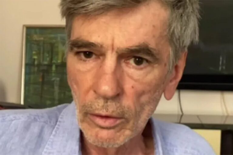 Glumac iz serije „Lud, zbunjen, normalan“ bori se s bolešću Glumac iz serije „Lud, zbunjen, normalan“ bori se s bolešću