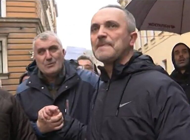 Vozač sarajevskog tramvaja pušten na slobodu Vozač sarajevskog tramvaja pušten na slobodu