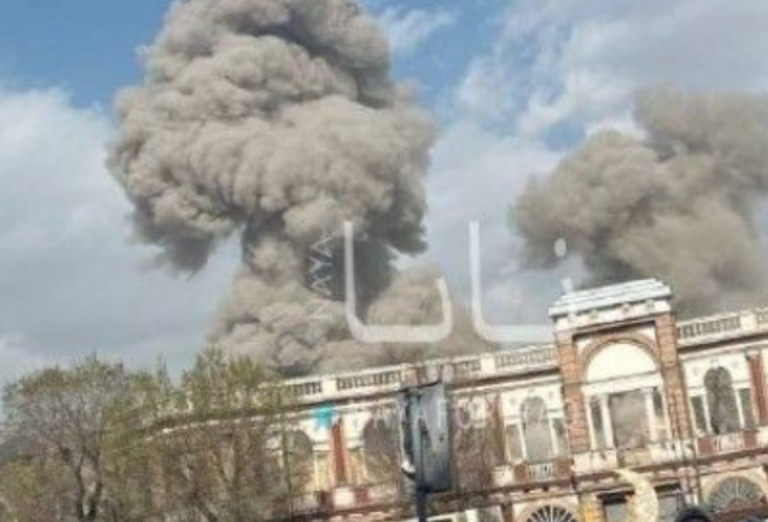 Izrael napao Iran, proglašeno vanredno stanje: Očekuje se masovni uzvratni udar.. Izrael napao Iran, proglašeno vanredno stanje: Očekuje se masovni uzvratni udar..