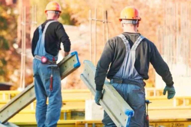 RADNICI U NJEMAČKOJ U PROBLEMU: Od bruto plaće 4.000 eura moglo bi im ostati tek pola