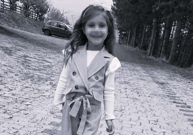 Ovo je djevojčica koja je preminula nakon operacije krajnika, oglasila se majka