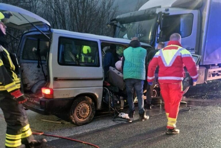 Poznat identitet žene stradale u saobraćajnoj nesreći