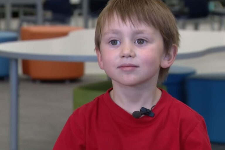 Dječak šokirao avio-industriju: U priručniku za pilote pronašao grešku