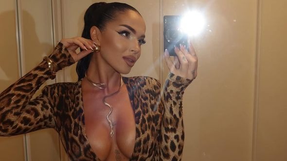 Prvo oglašavanje Teodore Džehverović zbog drame u Dubaiju: Porodica joj zarobljena Prvo oglašavanje Teodore Džehverović zbog drame u Dubaiju: Porodica joj zarobljena