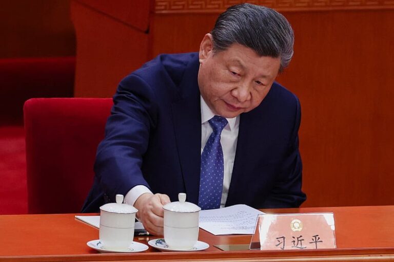 Nakon Rusije i Kina bi mogla pomoći Iranu: Peking navodno sprema finansijsku i vojnu podršku