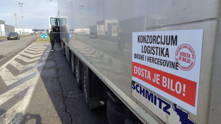 Zabranjeni protesti prijevoznika na granicama