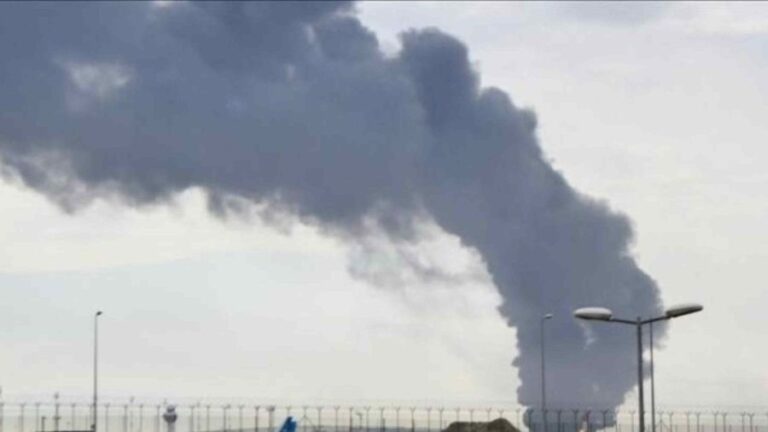 Iran izveo strahovit napad dronovima i raketama Iran izveo strahovit napad dronovima i raketama