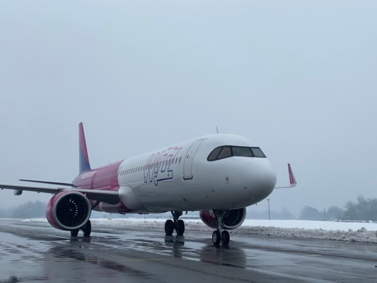 Drugi bazni avion Wizz Aira u Tuzli: Više letova i nove destinacije Drugi bazni avion Wizz Aira u Tuzli: Više letova i nove destinacije