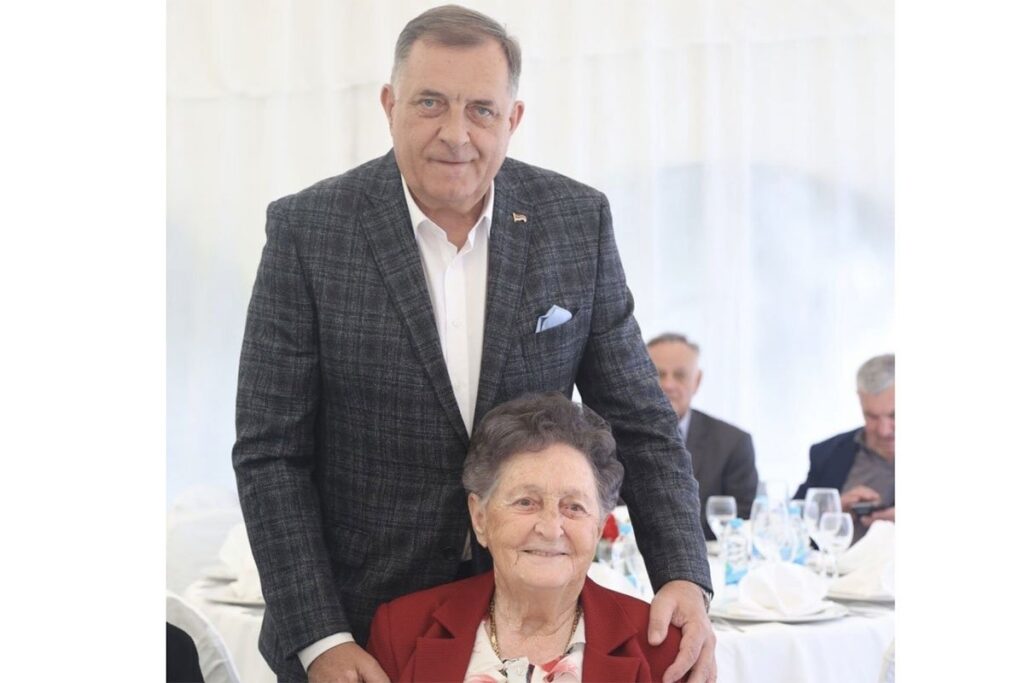 Smrtni slučaj u porodici Milorada Dodika: Oglasio se srceparajućom porukom