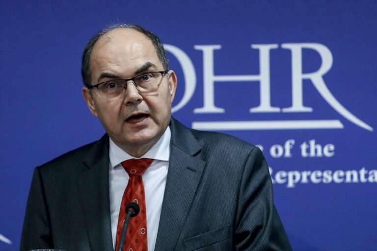 Stigla još jedna potvrda o Šmitovom odlasku iz BiH