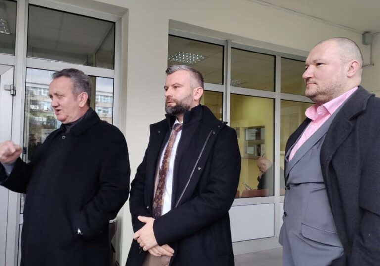 Advokat Stojan Vukajlović pravosnažno osuđen: Namještao prodaju nekretnina Advokat Stojan Vukajlović pravosnažno osuđen: Namještao prodaju nekretnina