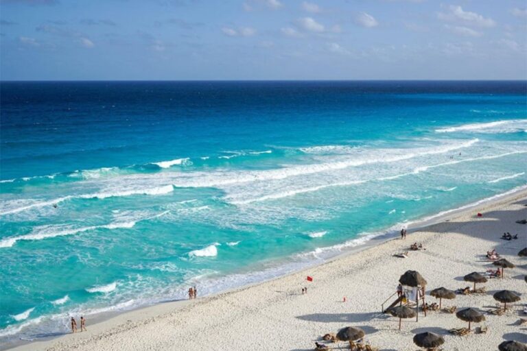 Gdje ljetovati: Otkazi putovanja i popusti u Turskoj, hoće li profitirati Crna Gora