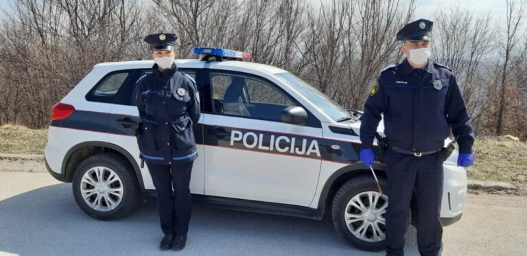 MUP ZDK prodaje svoja vozila: Golf za 600 KM, Škoda 1.000 KM a Suzuki za 3.000 KM