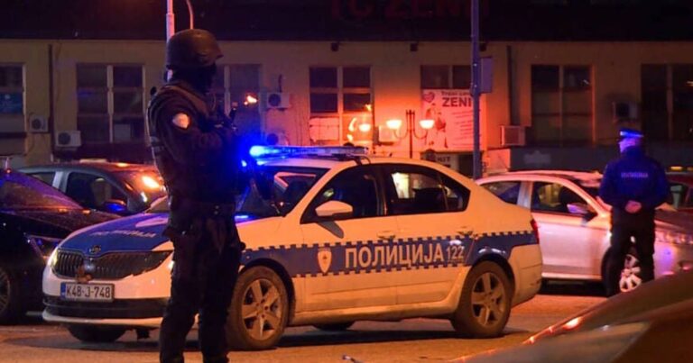 Tijelo pronađeno u šahtu u Prijedoru, policija istražuje slučaj Tijelo pronađeno u šahtu u Prijedoru, policija istražuje slučaj