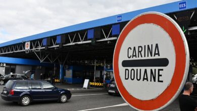 Carinici pronašli 500.000 eura skrivenih u automobilu, vozač završio u pritvoru