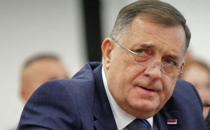 Američka ambasada upozorila: Razmatra se ponovno uvođenje sankcija Dodiku