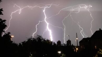 Crveni alarm širom Njemačke: Dvije osobe stradale u nevremenu