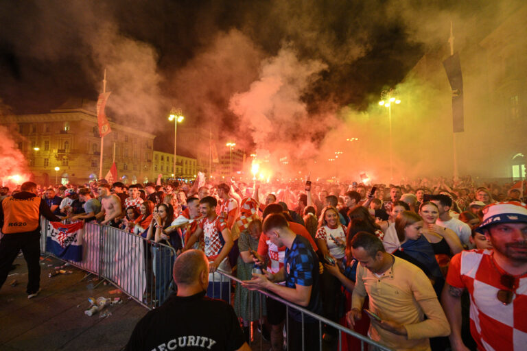 ZBOG HRVATSKE ZASTAVE U ZAGREBU DOBILI KAZNU: “To meni nije normalno”