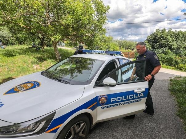 Godinama ga držao kao roba i iskorištavao: Uhapšen zbog trgovine ljudima