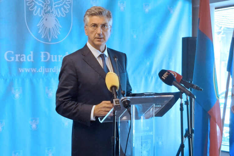 NEOČEKIVAN OBRAT SITUACIJE: Plenković tvrdi da je Milanović prijetio, evo kome i kako