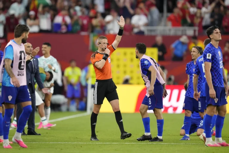 JE LI OVO MOGUĆE: Pogledajte kakvu je odluku FIFA donijela o sucu koji je poništio gol Vatrenih