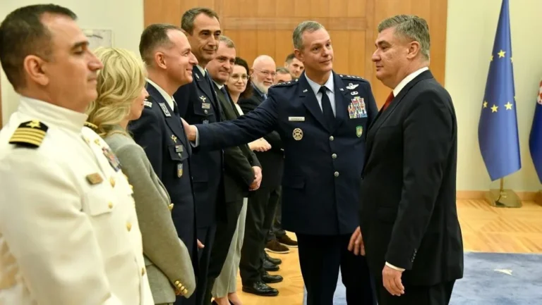 PRISUTNE TENZIJE: Milanović i Anušić upozorili NATO!
