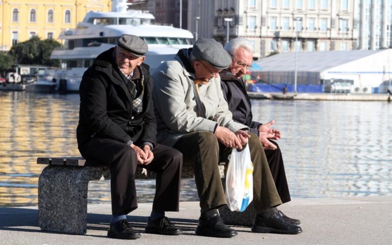KREĆE ISPLATA: Građanima Hrvatske stiže novac, evo kako podnijeti zahtjev