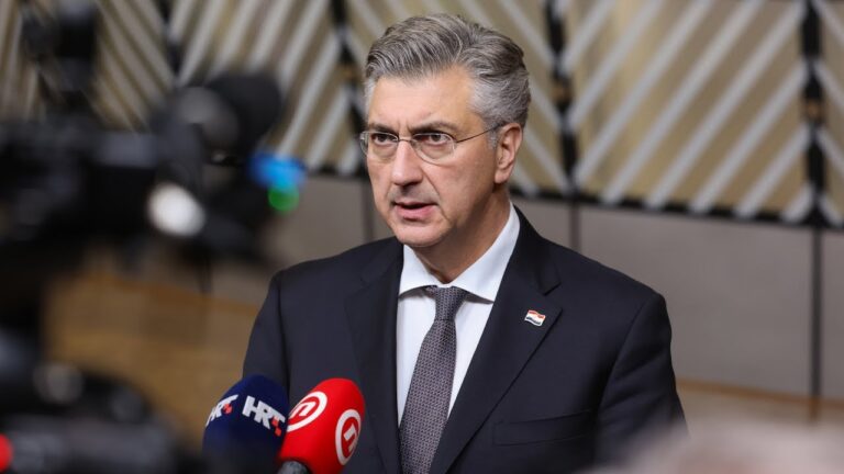 UŽIVO IZ PARIZA: Što će na ovo reći Plenković? Francuzi učinili nezamislivu stvar prije parade