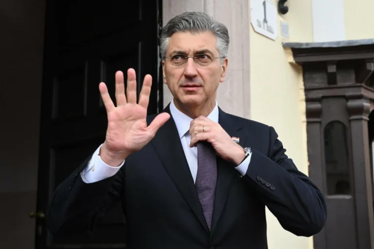 NEVIĐENE SCENE: Javno prozivali Plenkovića, onda se dogodilo nešto što nitko nije mogao očekivati