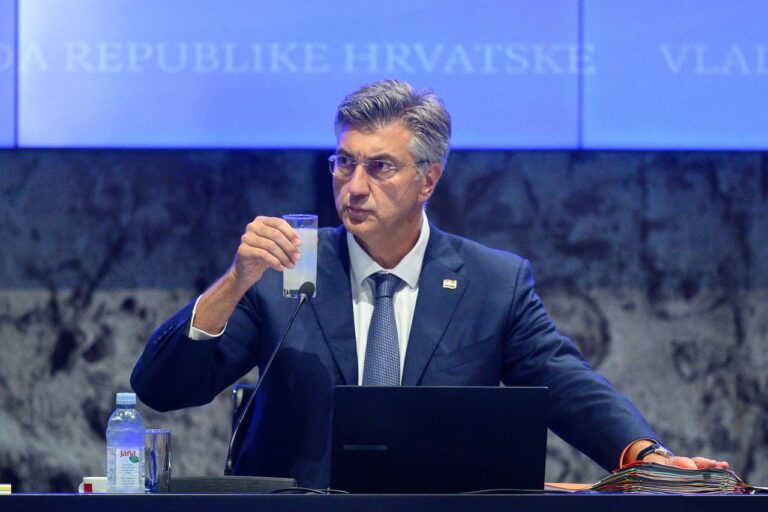 STIŽU VAŽNE INFORMACIJE: Plenković danas otkrio što se nastavlja, ovo će mnogo značiti Hrvatskoj