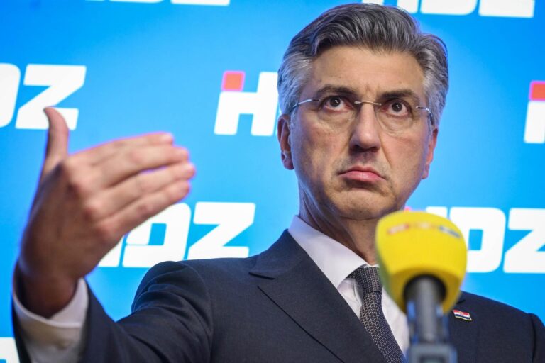 PLENKOVIĆU JE PREKIPJELO: Potez ovoga čovjeka totalno ga je razbjesnio, morao je ekspresno povući ovaj potez