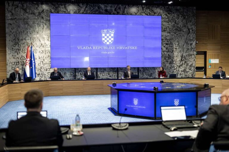 KAOS JE POČEO: Upravo danas je pokrenut potez koji bi mogao promijeniti sve u Hrvatskoj