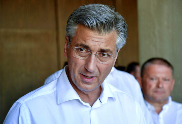 SITUACIJA NIKADA NAPETIJA: Plenković jako strahuje od ovoga, a sudbinu o tome odlučuju ovi ljudi