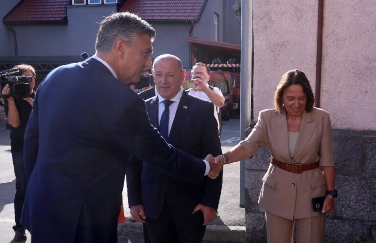 HRVATSKA NE MIRUJE: Iz HDZ-a stigao niz oštrih poruka i odgovora građanima nakon prosvjeda