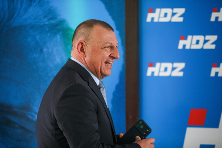 NASTAO JE KAOS: HDZ se žestoko oglasio uoči prosvjeda, otkrili nešto što nitko nije mogao zamisliti