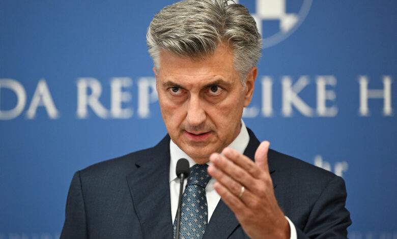 UPRAVO ZAVRŠENA SJEDNICA: Plenković oštro odgovorio na pitanja koja je čekala cijela Hrvatska, nitko ovo nije očekivao